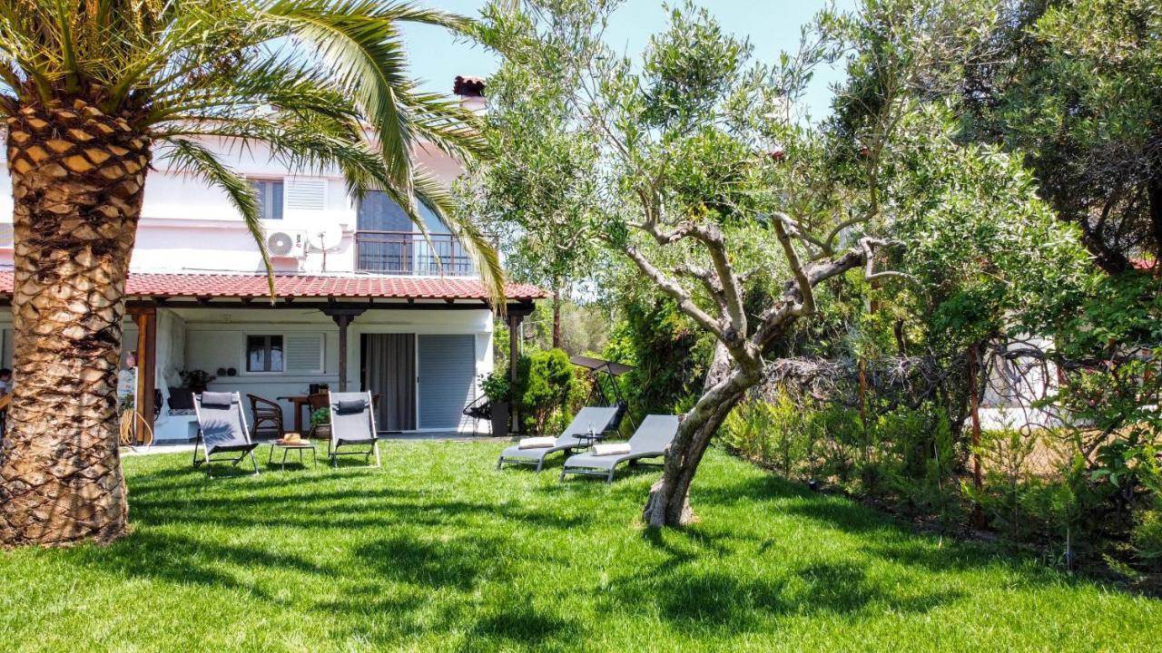 Παραθαλάσσια Βίλα Neos Marmaras Exterior photo